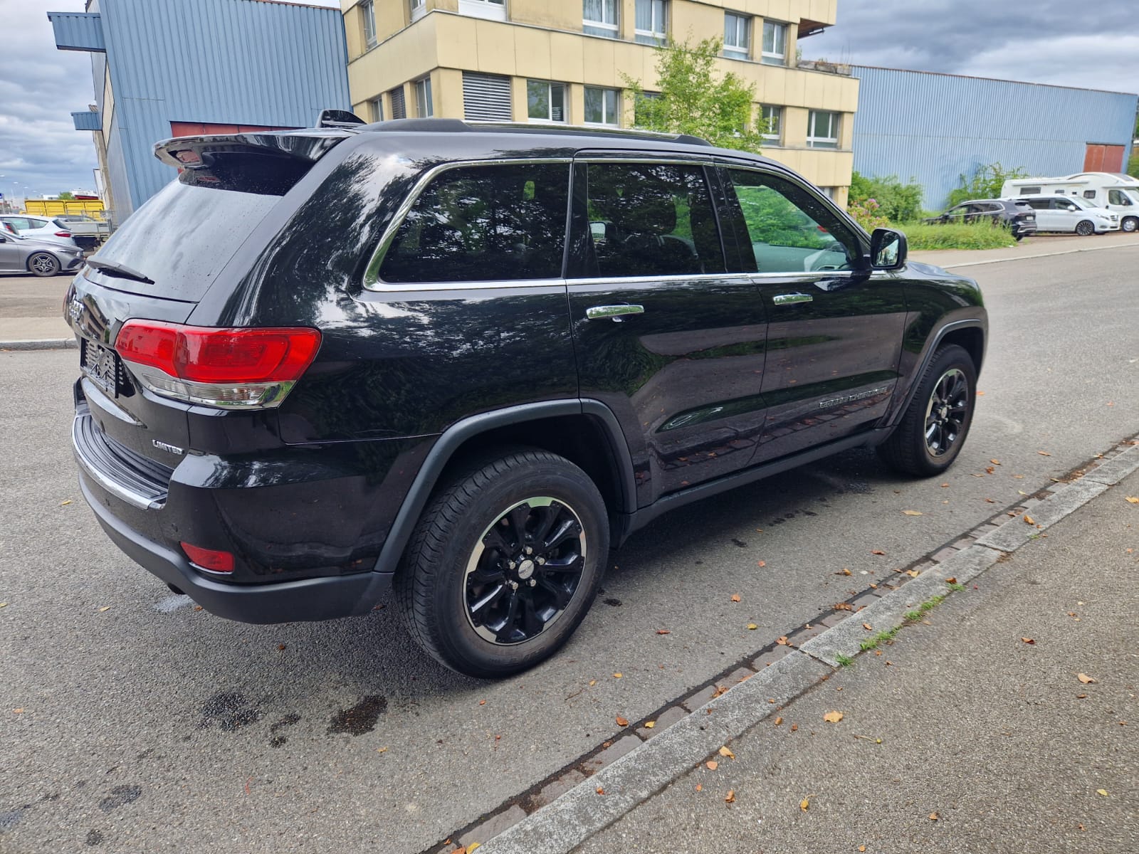 JEEP Grand Cherokee 3.0 CRD Limited Automatic-image-3