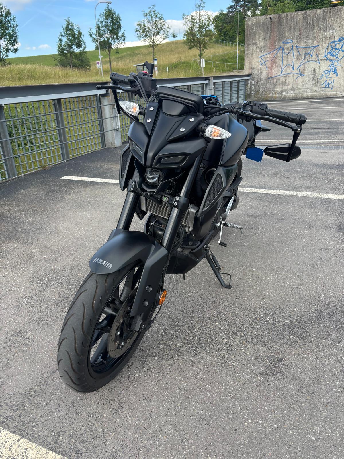 YAMAHA MT-125 ABS-image-1