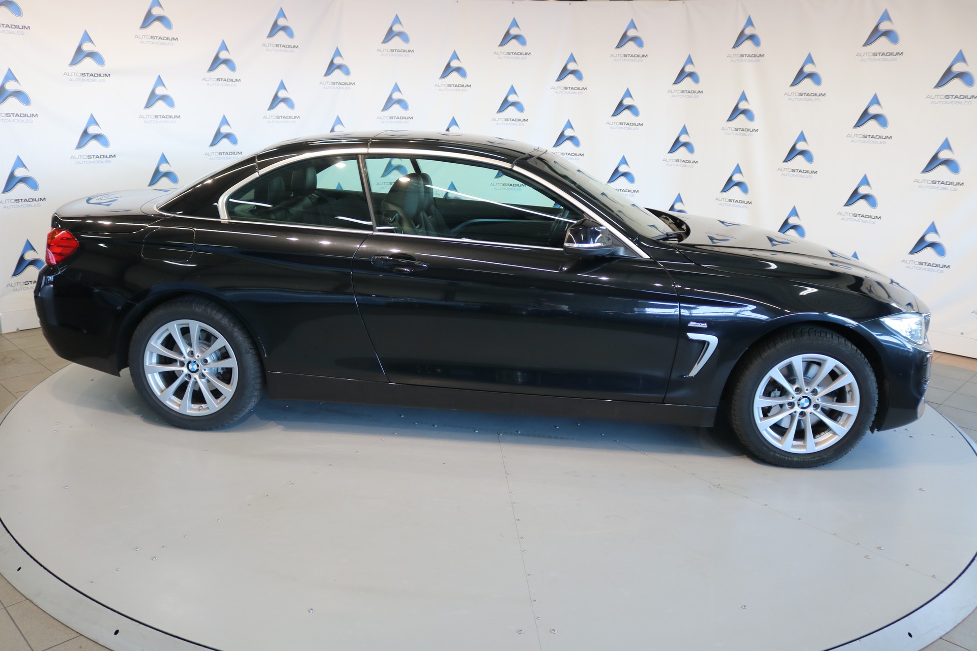 BMW 428i Cabriolet xDrive Steptronic-image-27