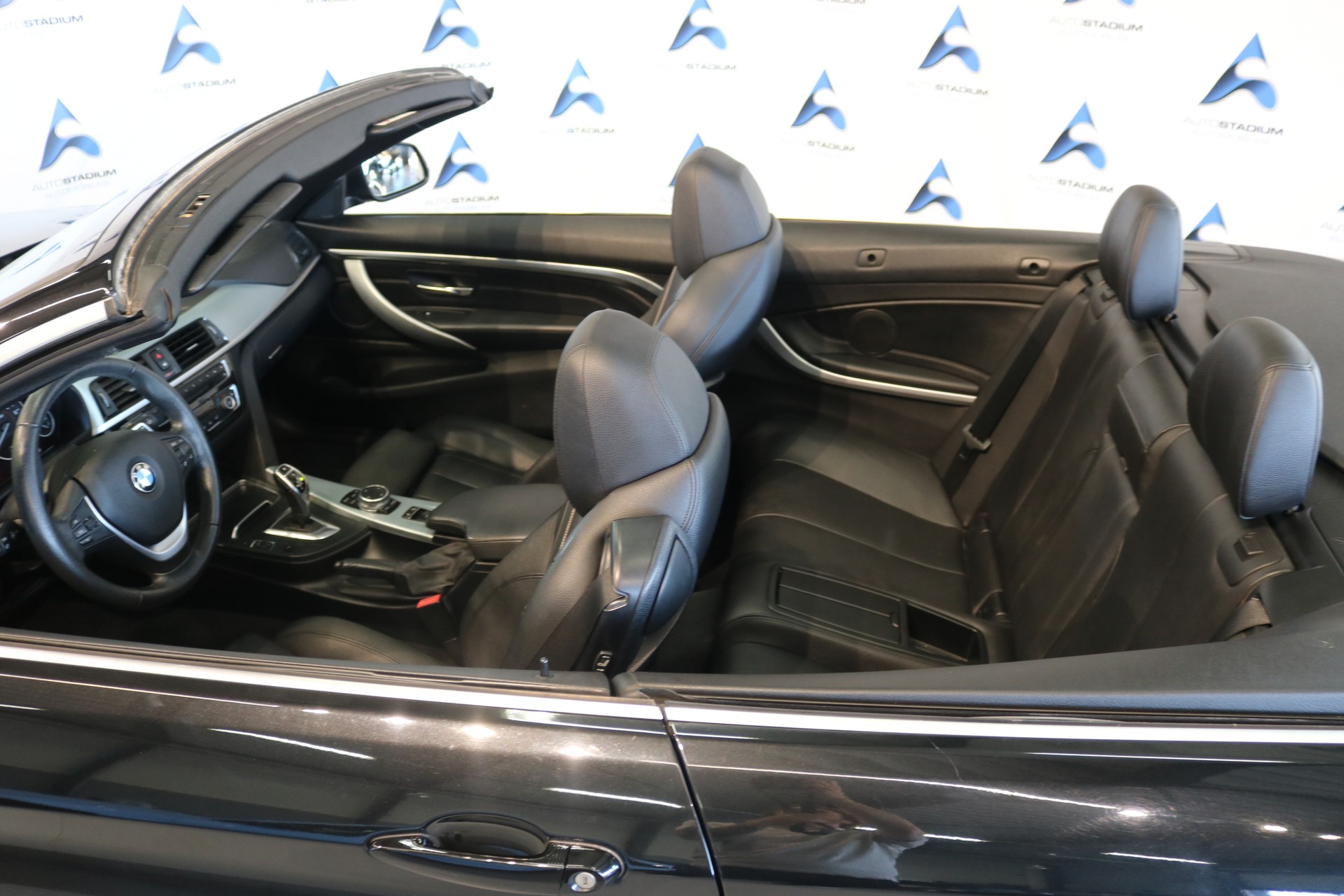 BMW 428i Cabriolet xDrive Steptronic-image-48