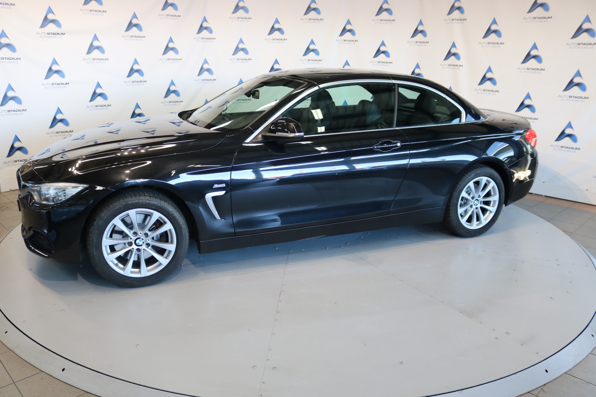 BMW 428i Cabriolet xDrive Steptronic-image-13