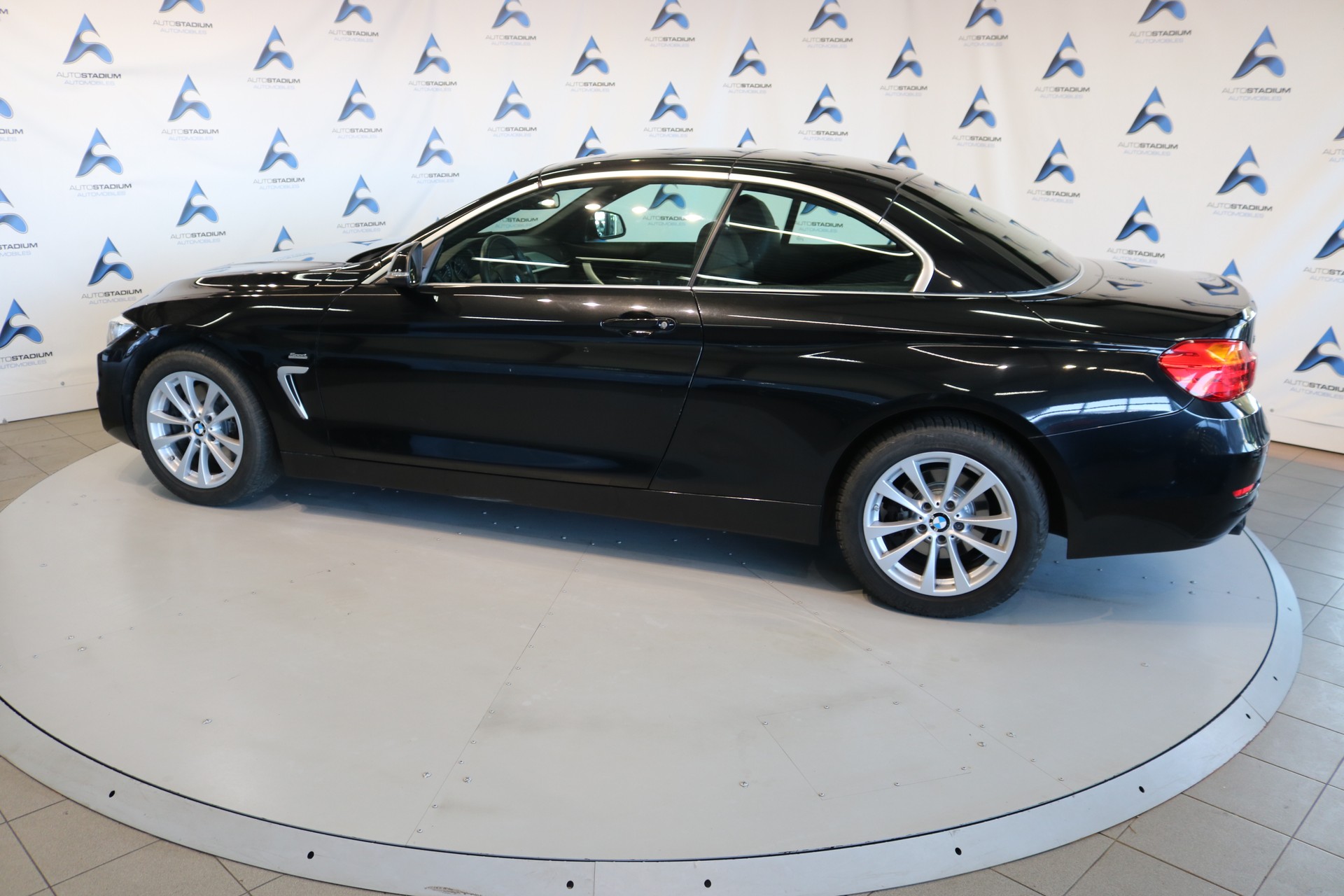 BMW 428i Cabriolet xDrive Steptronic-image-16