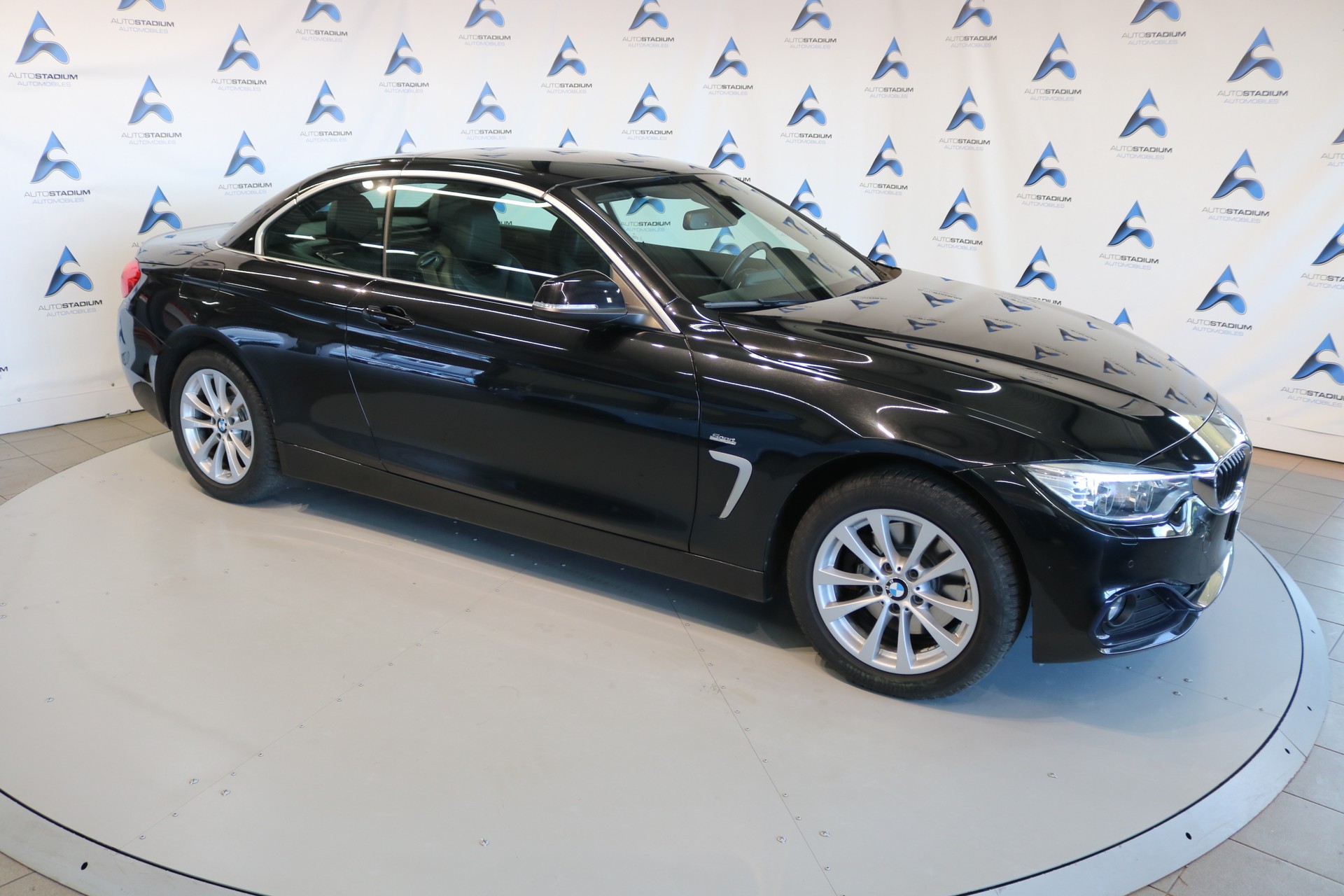 BMW 428i Cabriolet xDrive Steptronic-image-28