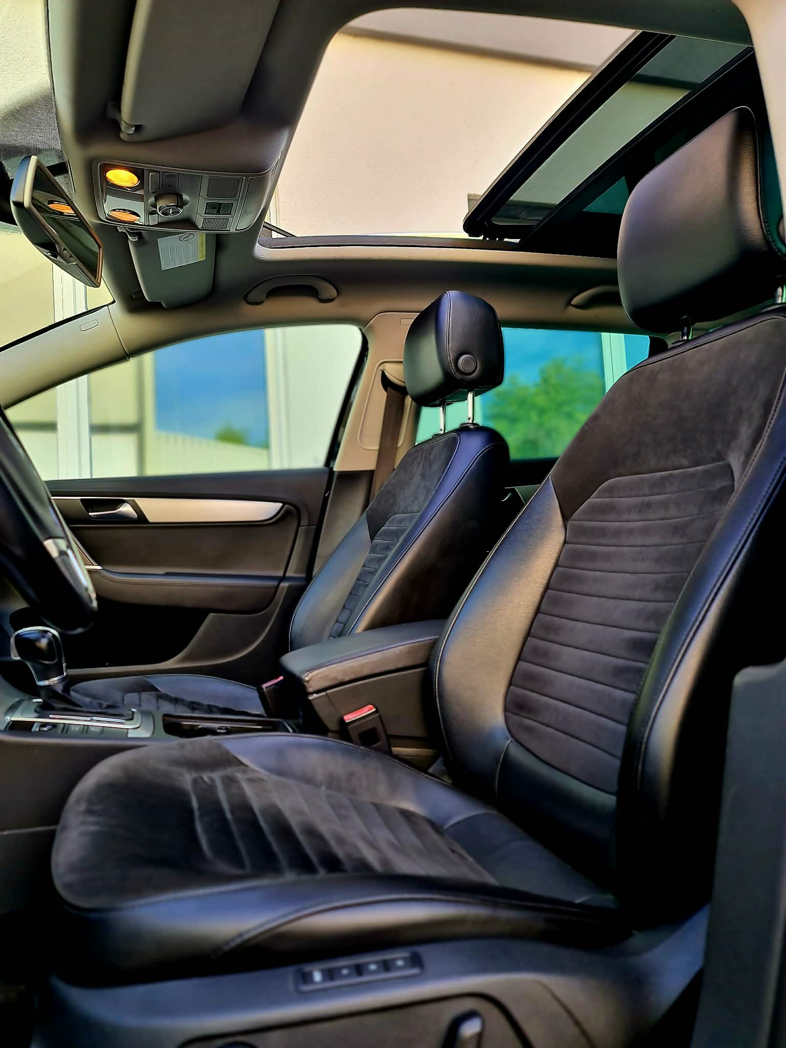 VW Passat Variant 2.0 TSI Comfortline DSG-image-13