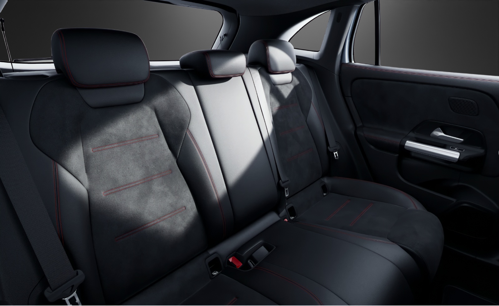 MERCEDES-BENZ GLA 220d 4Matic 8G-DCT-image-9