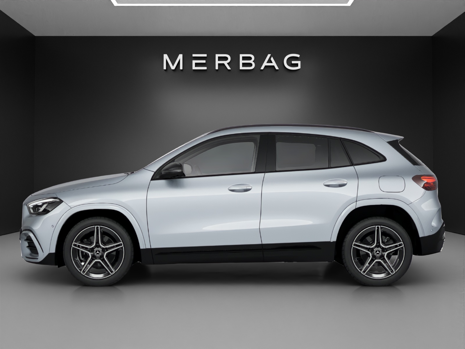 MERCEDES-BENZ GLA 220d 4Matic 8G-DCT-image-2