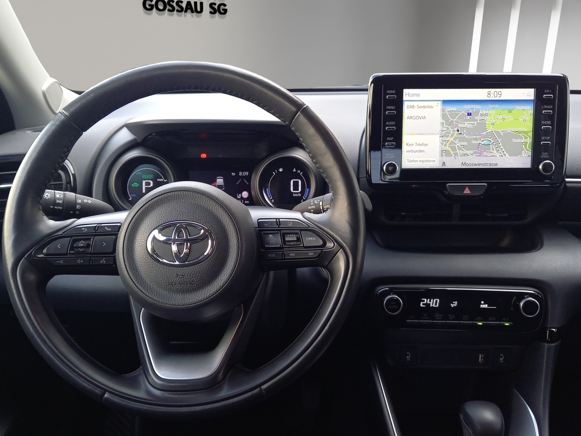 TOYOTA Yaris 1.5 VVT-i HSD Trend-image-10
