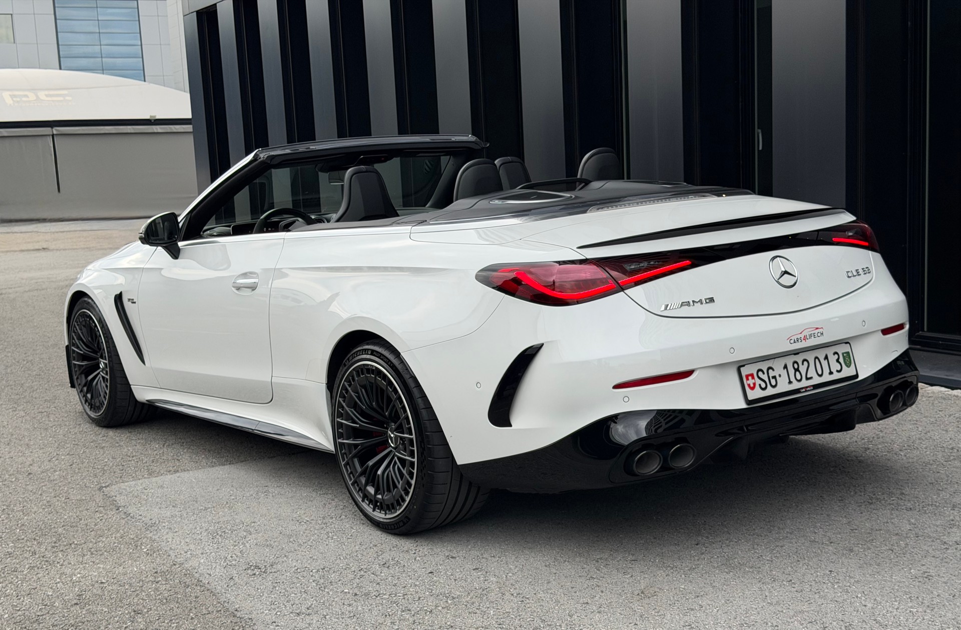 MERCEDES-BENZ CLE AMG 53 Cabrio 4Matic♦️AMG Performance Sitze*NP CHF 135`893.-♦️-showroom-element-2