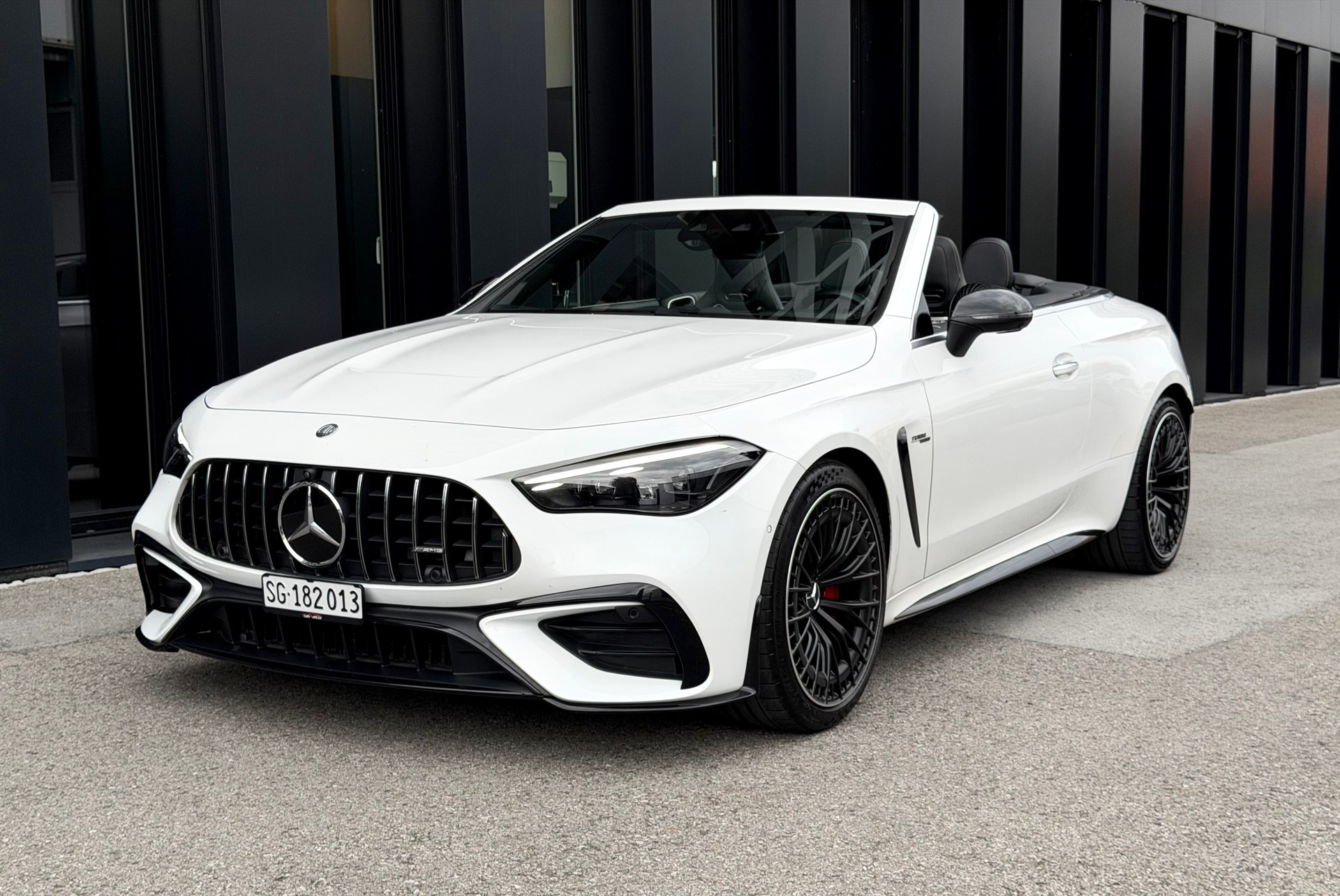 MERCEDES-BENZ CLE AMG 53 Cabrio 4Matic♦️AMG Performance Sitze*NP CHF 135`893.-♦️-image-10