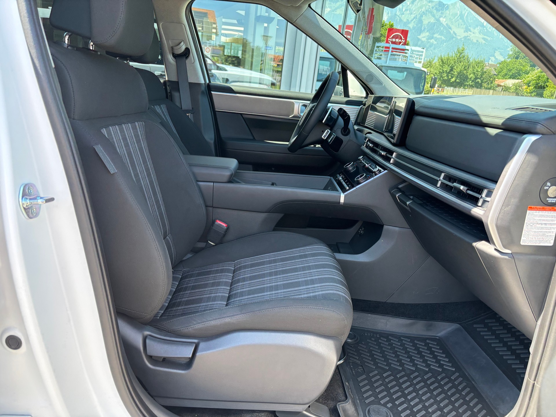 HYUNDAI Santa Fe 1.6 T-GDi PHEV Origo 4WD Automatic-image-7