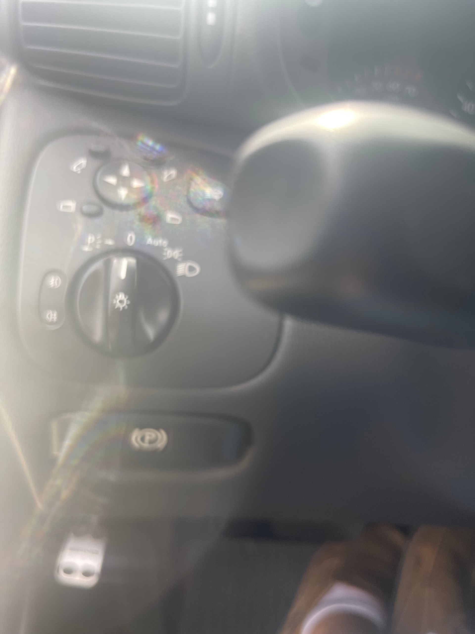 MERCEDES-BENZ C 320 Avantgarde Automatic-image-11
