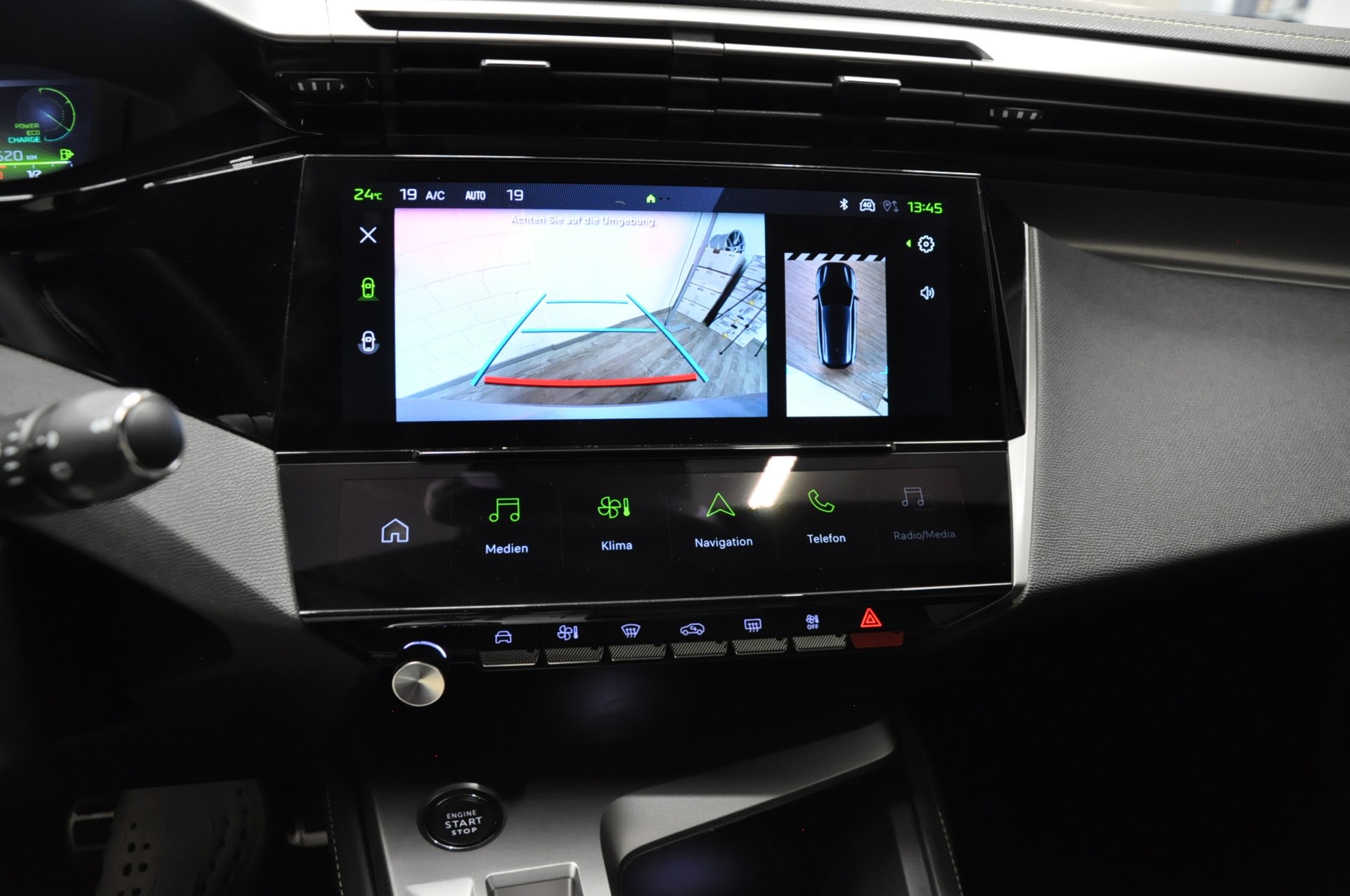 PEUGEOT 308 SW 1.2 HEV 136 GT-image-19