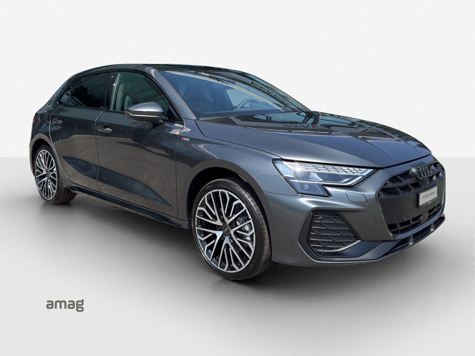AUDI A3 Sportback TFSI 110 kW S line-image-5