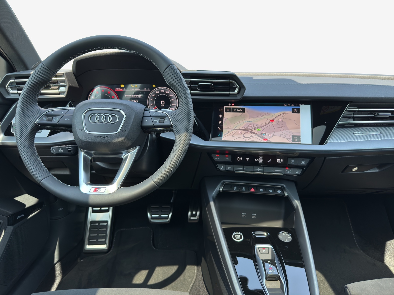 AUDI A3 Sportback TFSI 110 kW S line-image-8