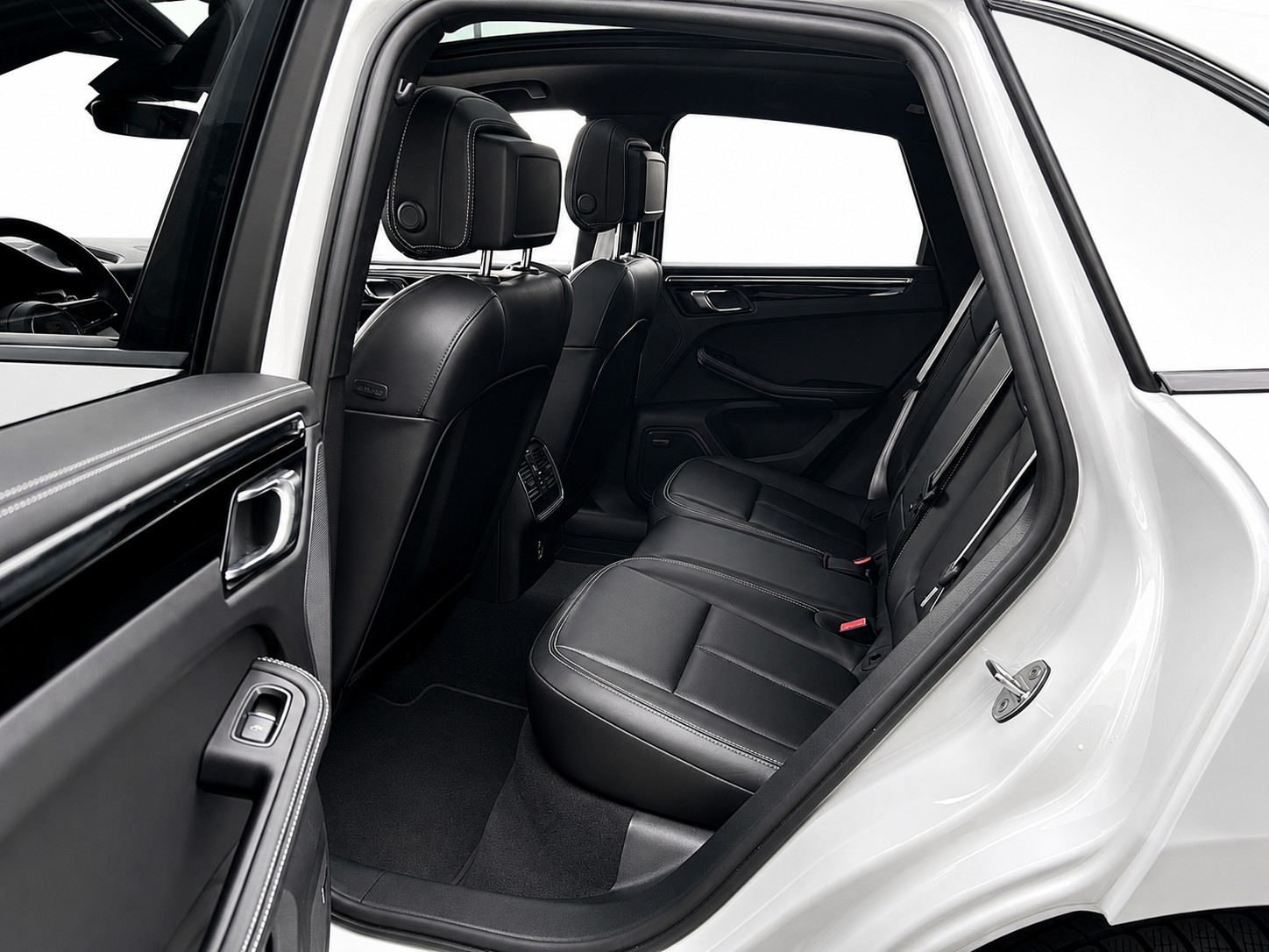 PORSCHE Macan 2.9 V6 S * CH FAHRZEUG *-image-11