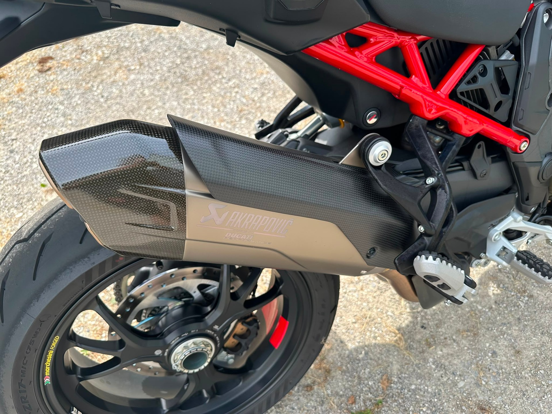 DUCATI Multistrada V4 Pikes Peak Radar-image-5
