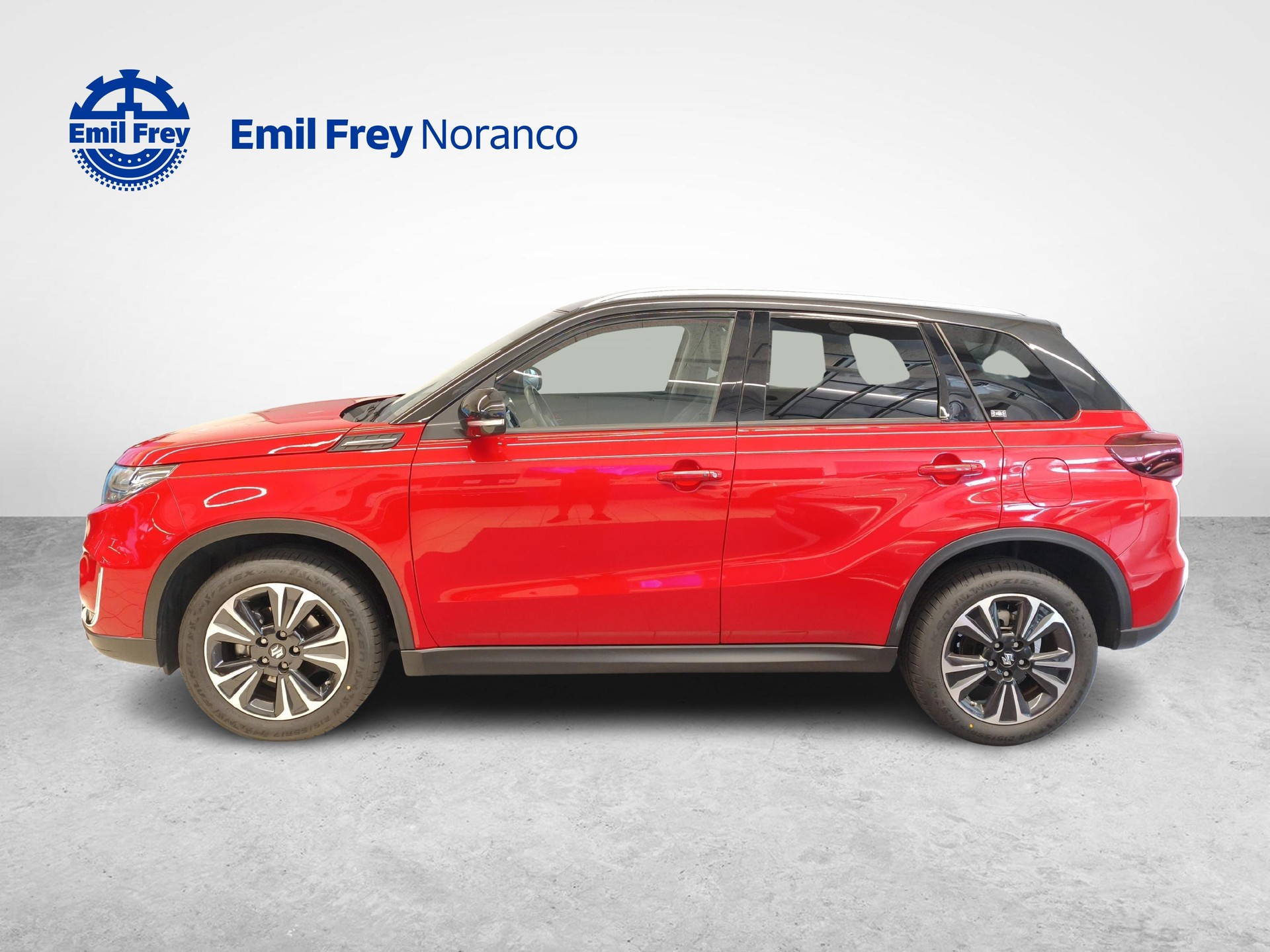 SUZUKI Vitara 1.5 Compact Top Hybrid 4x4 + Ruote invernali incluse-showroom-element-1