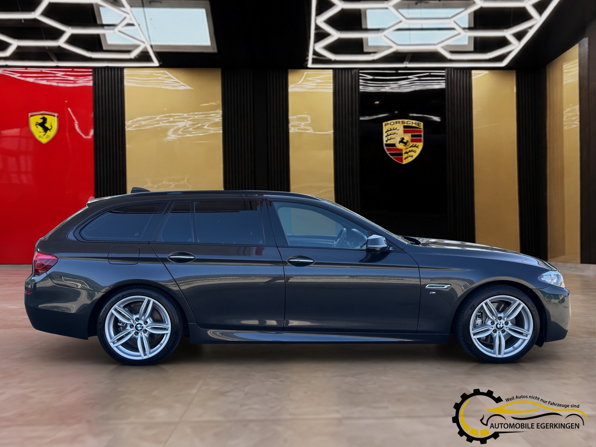 BMW 525d Touring xDrive Steptronic M Paket-showroom-element-3