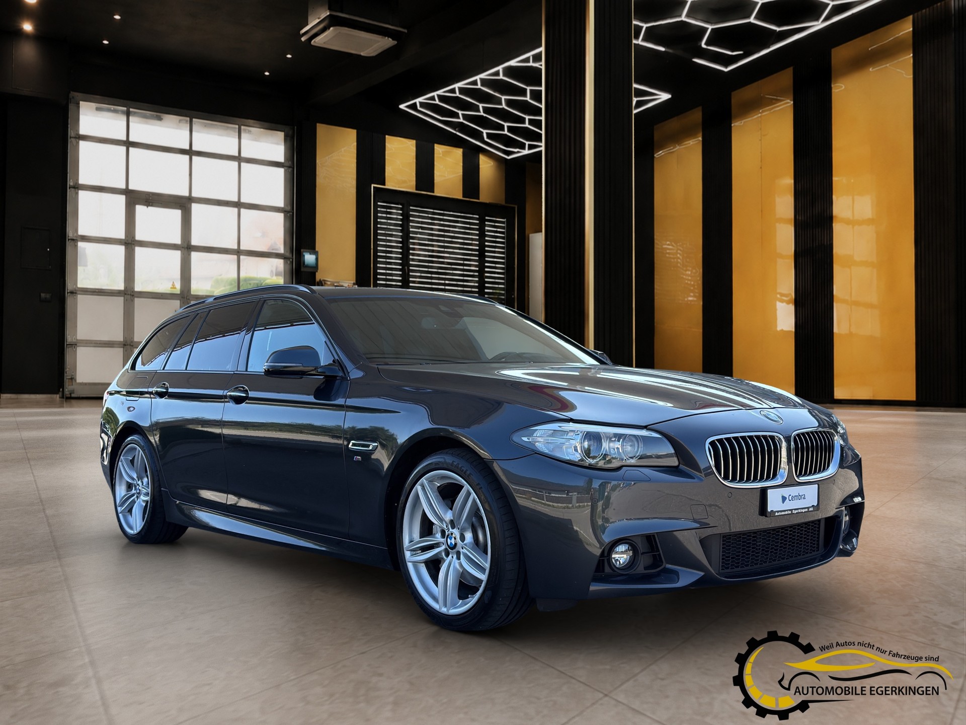 BMW 525d Touring xDrive Steptronic M Paket-showroom-element-2