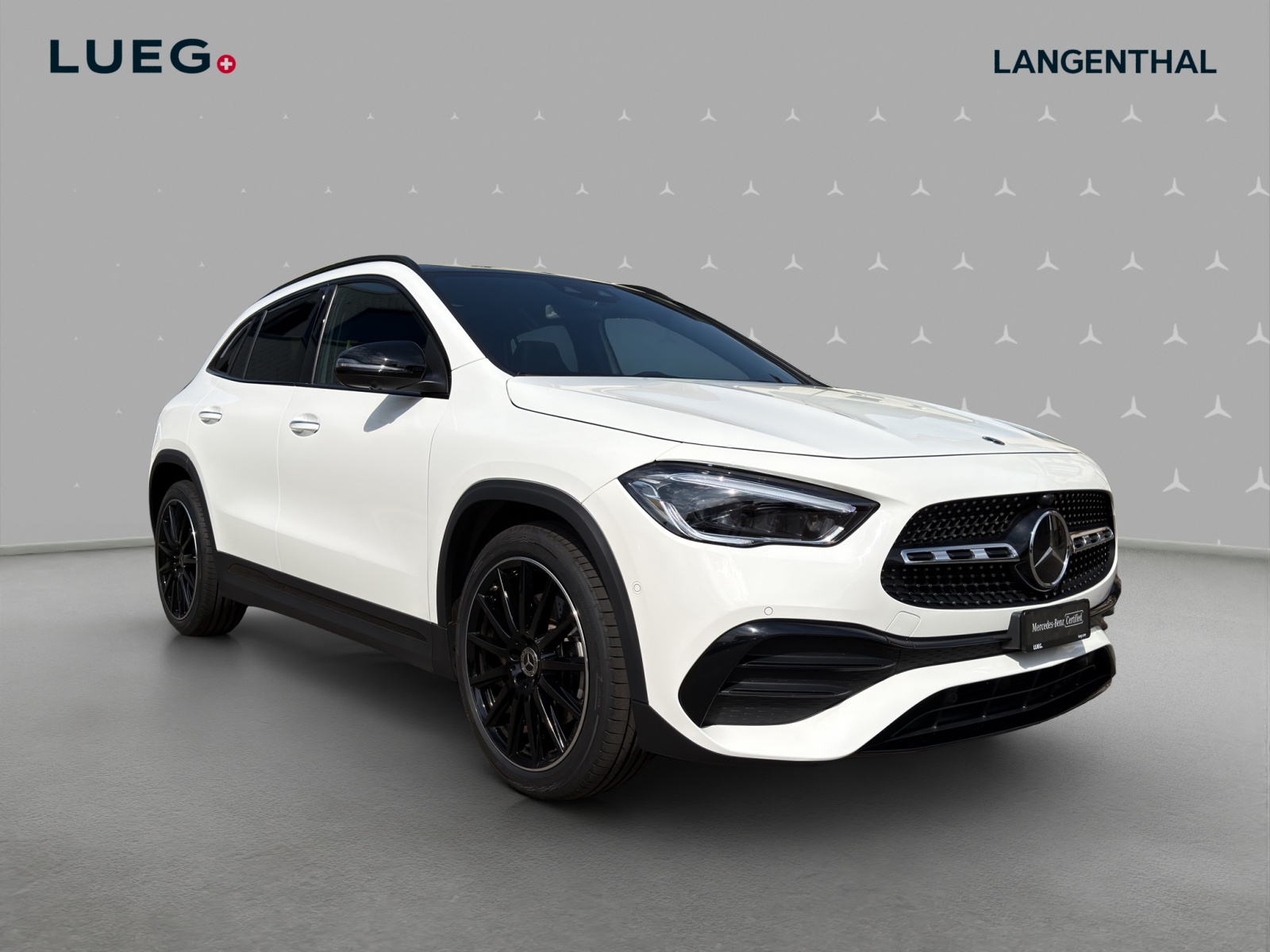 MERCEDES-BENZ GLA 250 4Matic AMG Line 8G-DCT-image-4