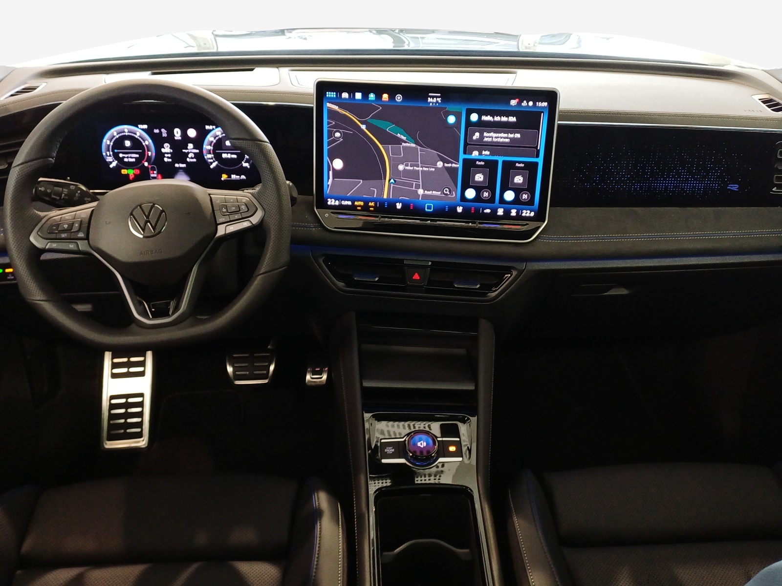 VW Tiguan 2.0 TSI DSG R-Line 4Motion-image-8