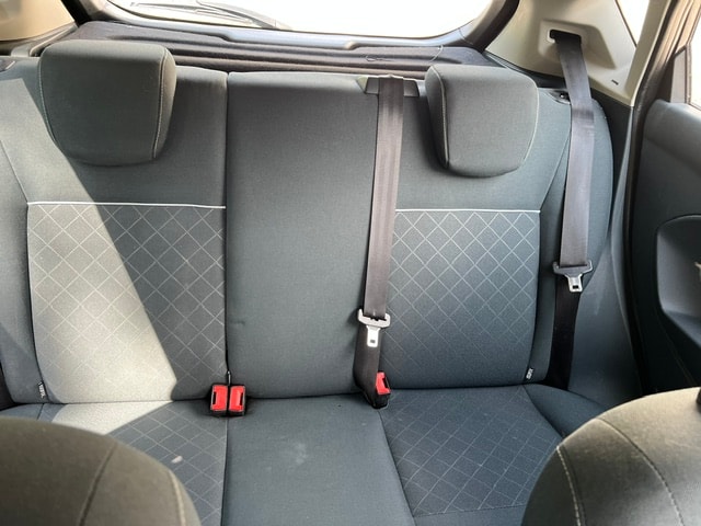 FORD Fiesta 1.25 16V Ambiente-image-11