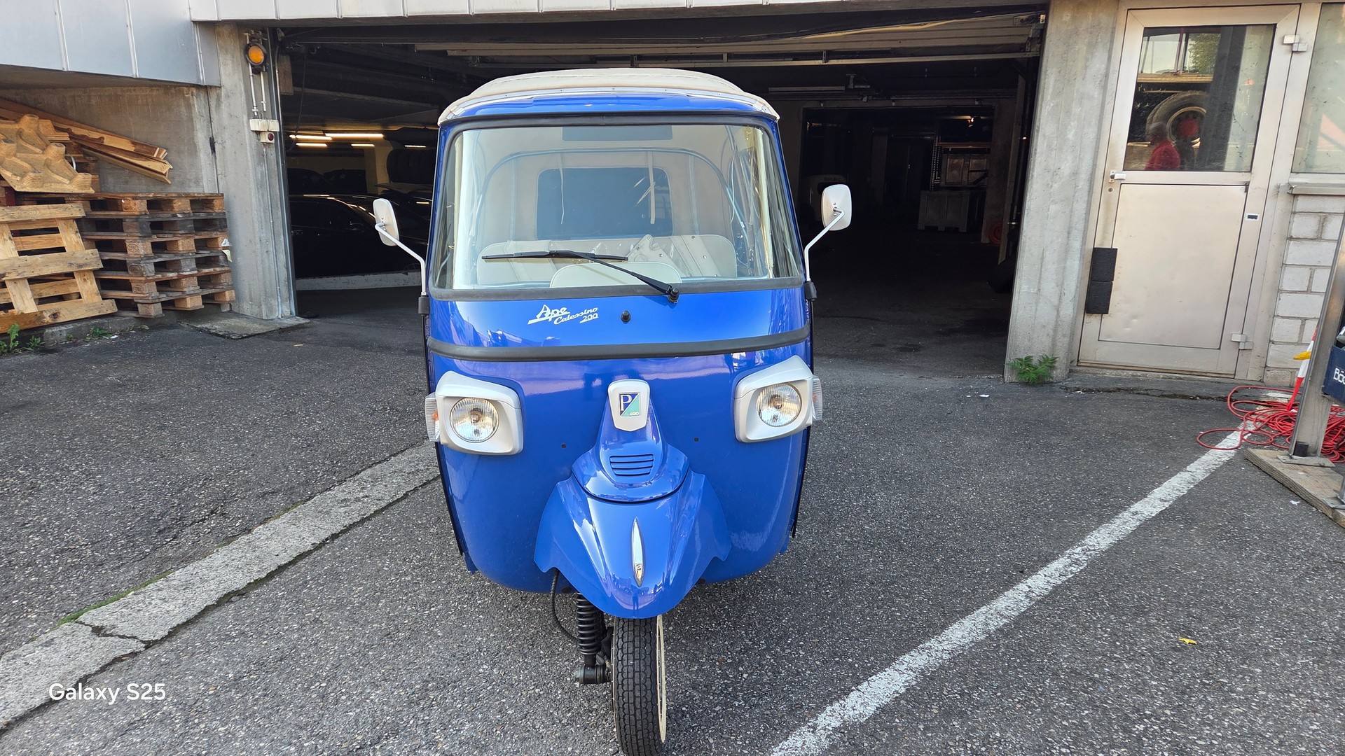 PIAGGIO APE CALESSINO 200-image-0
