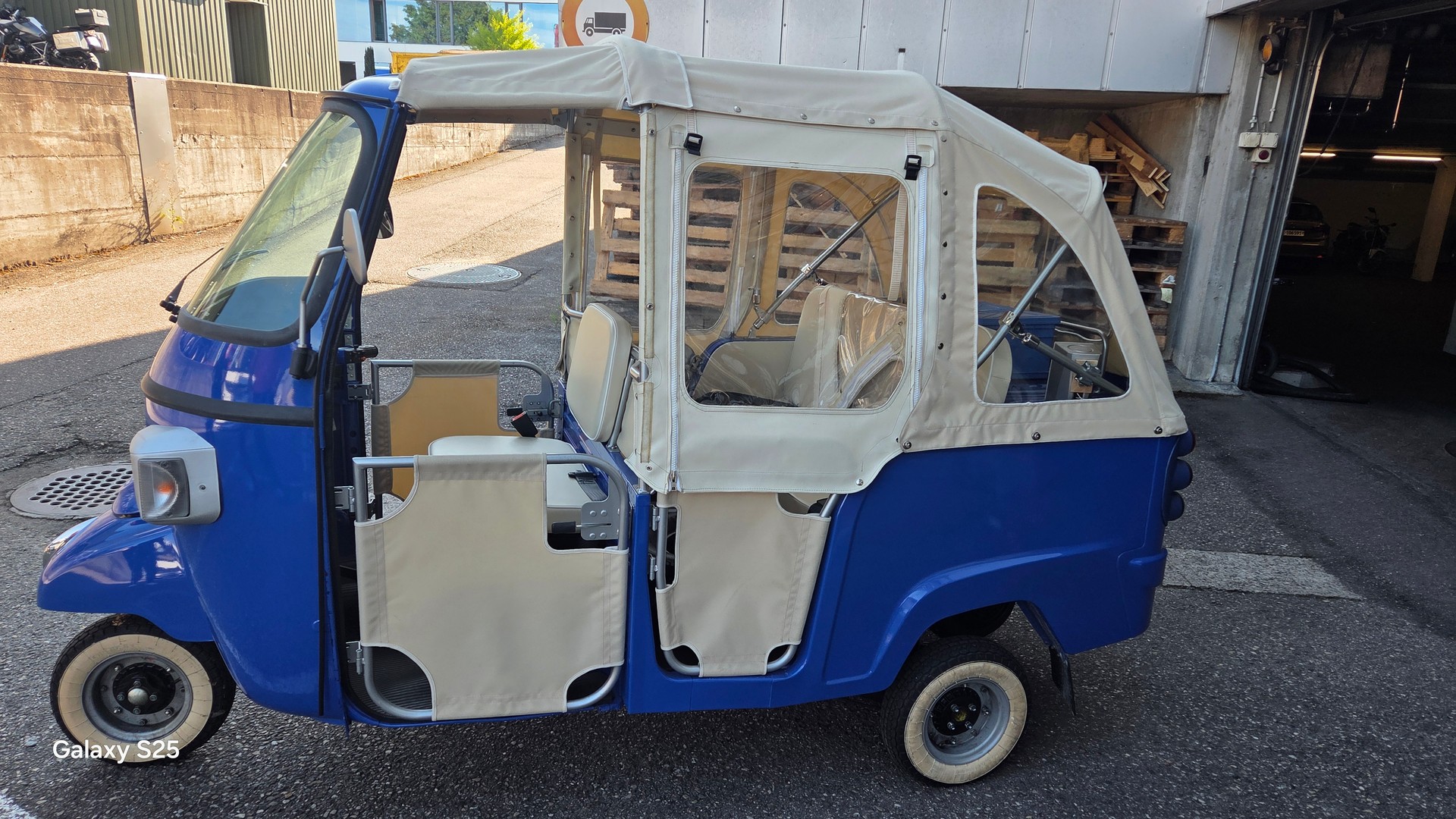 PIAGGIO APE CALESSINO 200-image-3