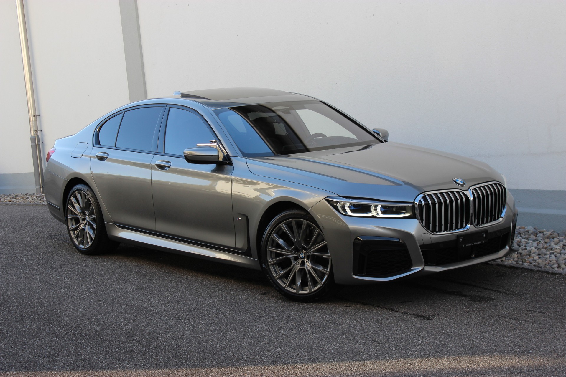 BMW 750i xDrive M Sport *BOWERS & WILKINS*