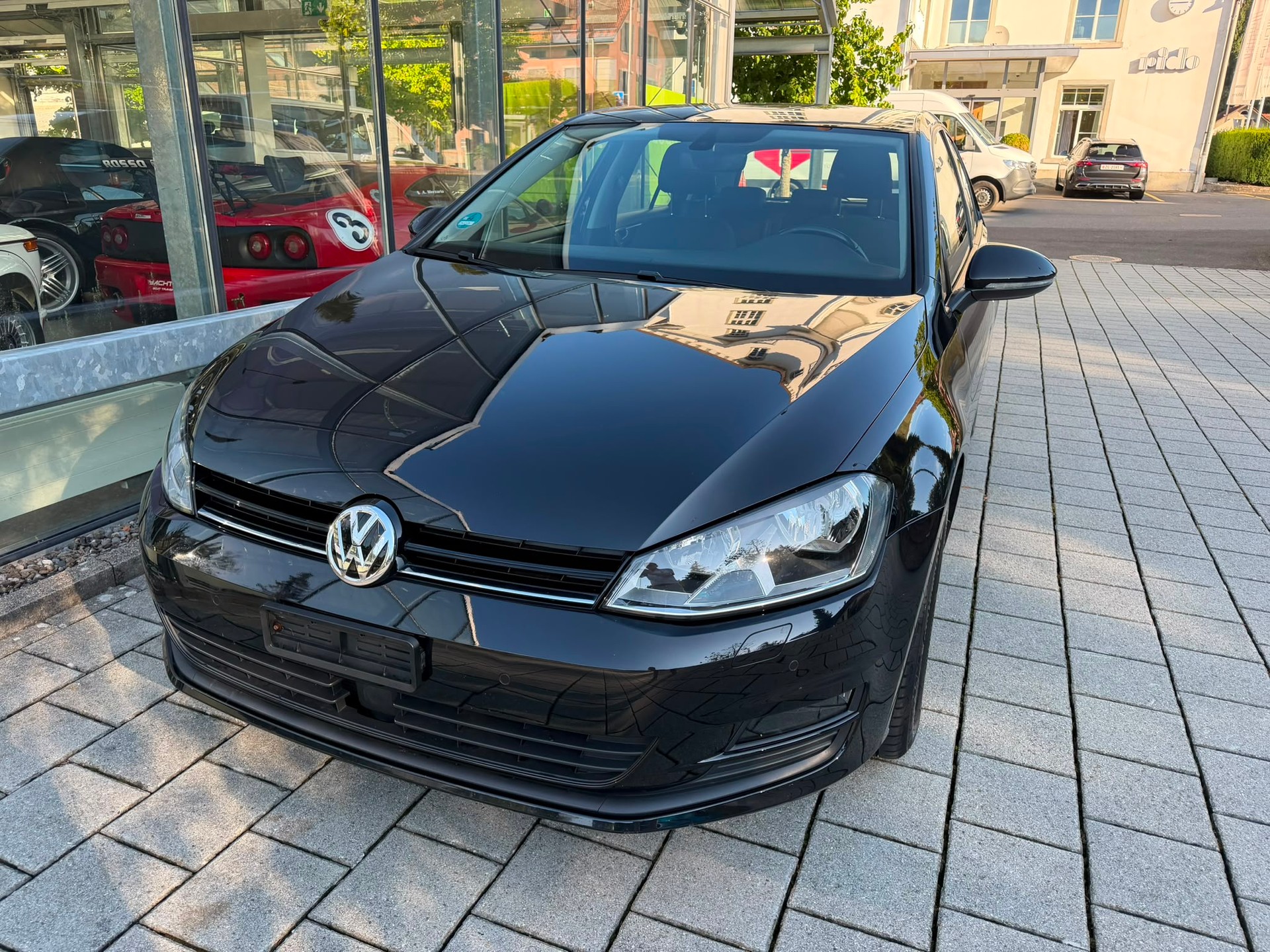 VW Golf 2.0 TDI Comfortline 4Motion-showroom-element-2
