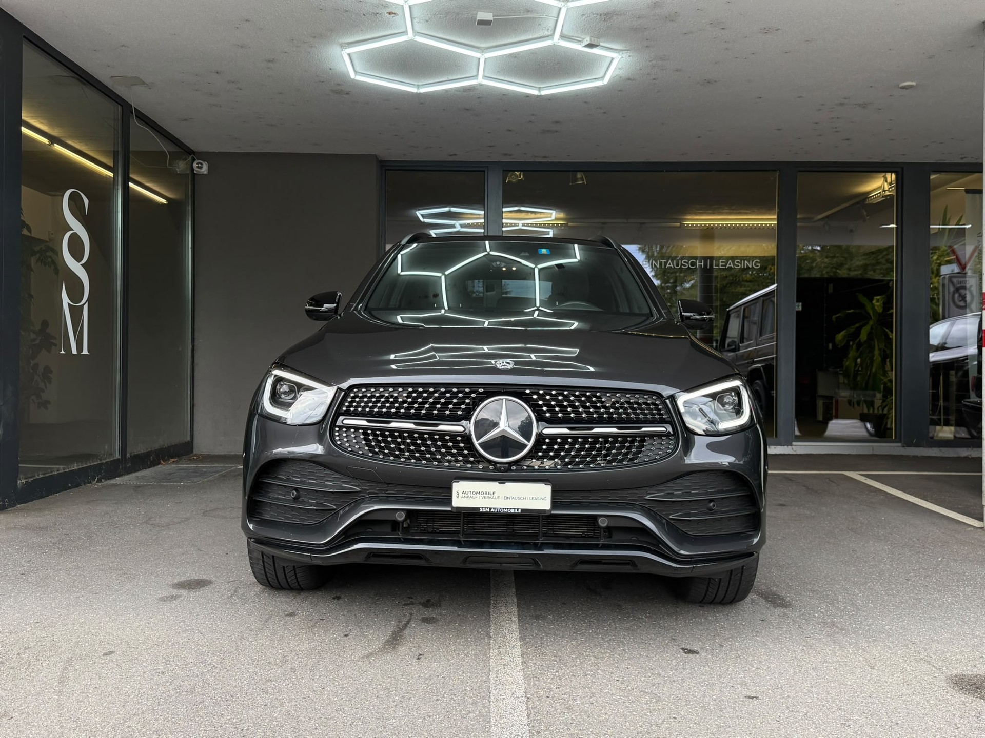 MERCEDES-BENZ GLC 300 de AMG Line *CH Fahrzeug* *Frisch ab MFK* *Frisch ab Mercedes Service* 4Matic 9G-Tronic-showroom-element-1