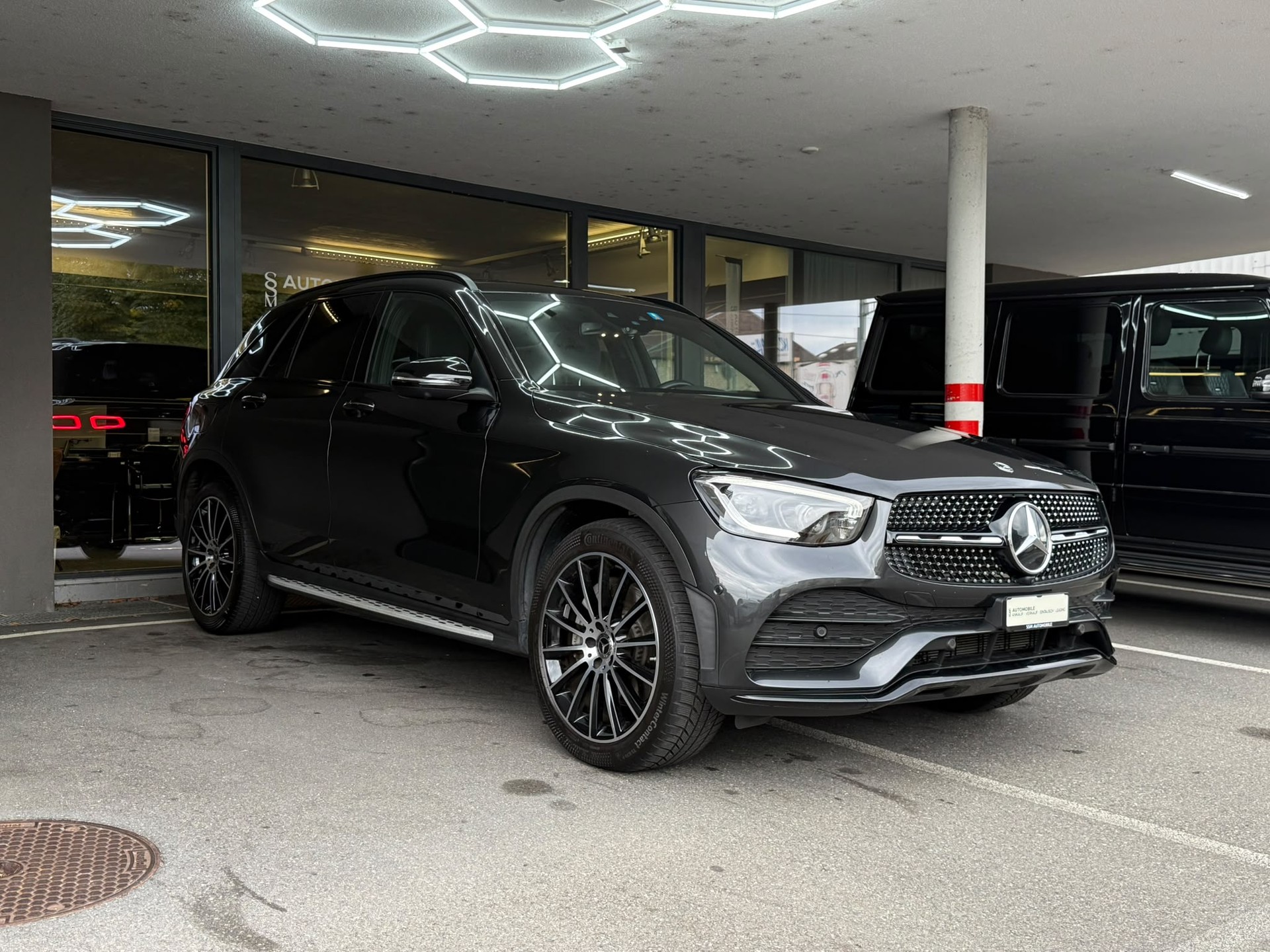 MERCEDES-BENZ GLC 300 de AMG Line *CH Fahrzeug* *Frisch ab MFK* *Frisch ab Mercedes Service* 4Matic 9G-Tronic-showroom-element-2
