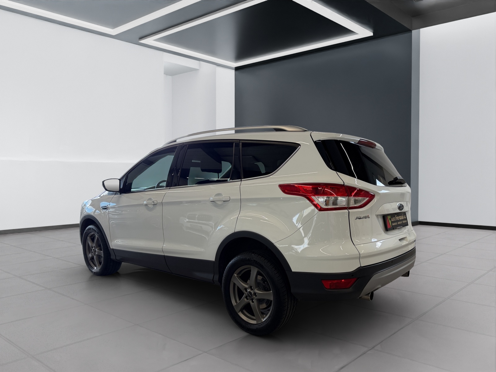 FORD Kuga 2.0 TDCi Carving 4WD-showroom-element-3