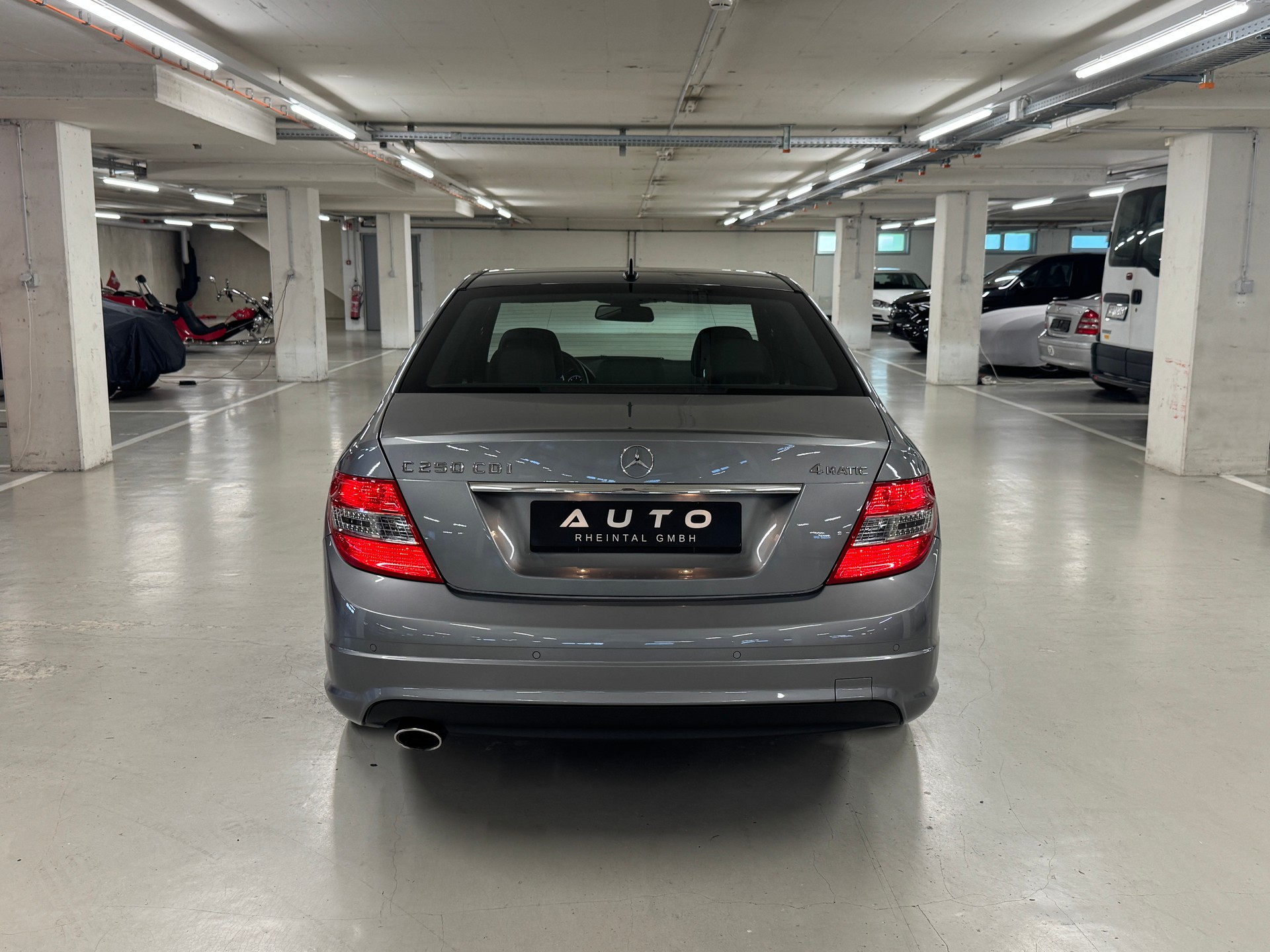 MERCEDES-BENZ C 250 CDI Blue Efficiency 4Matic 7G-Tronic I Frisch MFK 09.26 I Frisch Service I 8-fach I CH-Fhrz. I TOP Angebot-showroom-element-3