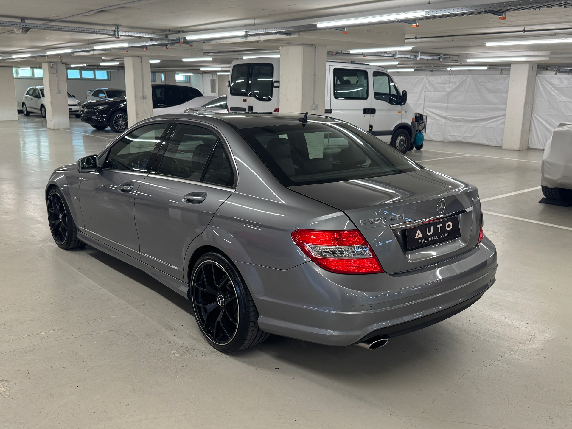 MERCEDES-BENZ C 250 CDI Blue Efficiency 4Matic 7G-Tronic I Frisch MFK 09.26 I Frisch Service I 8-fach I CH-Fhrz. I TOP Angebot-showroom-element-2