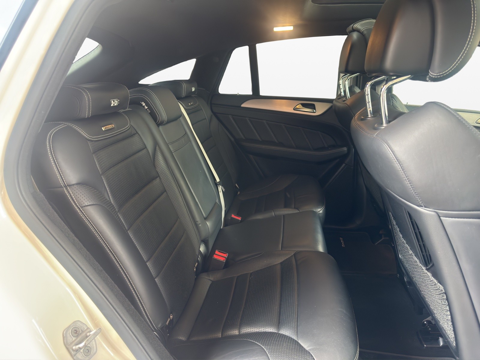 MERCEDES-BENZ GLE Coupé 63 S AMG 4Matic Speedshift-image-18