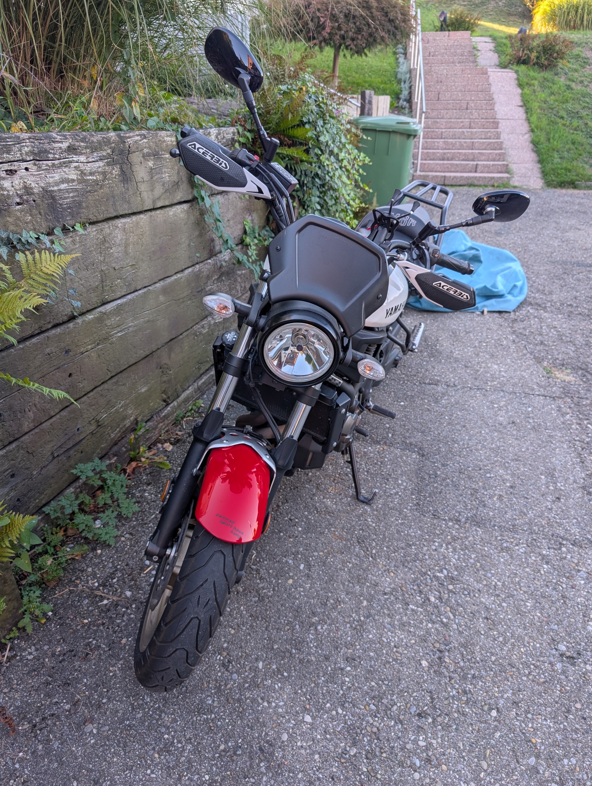 YAMAHA XSR 700 (35kW)-image-0