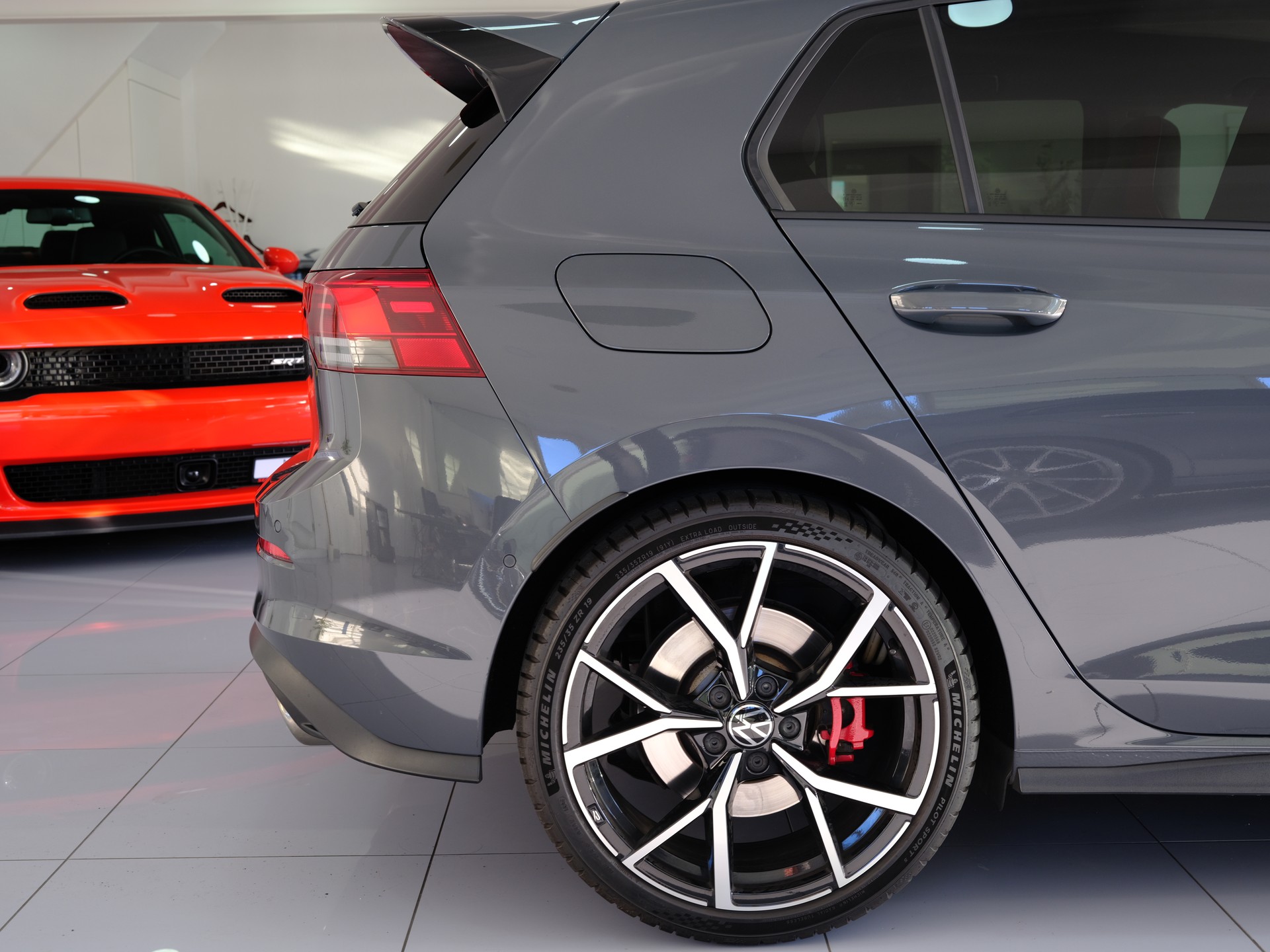 VW Golf 2.0 TSI GTI Clubsport DSG-image-7