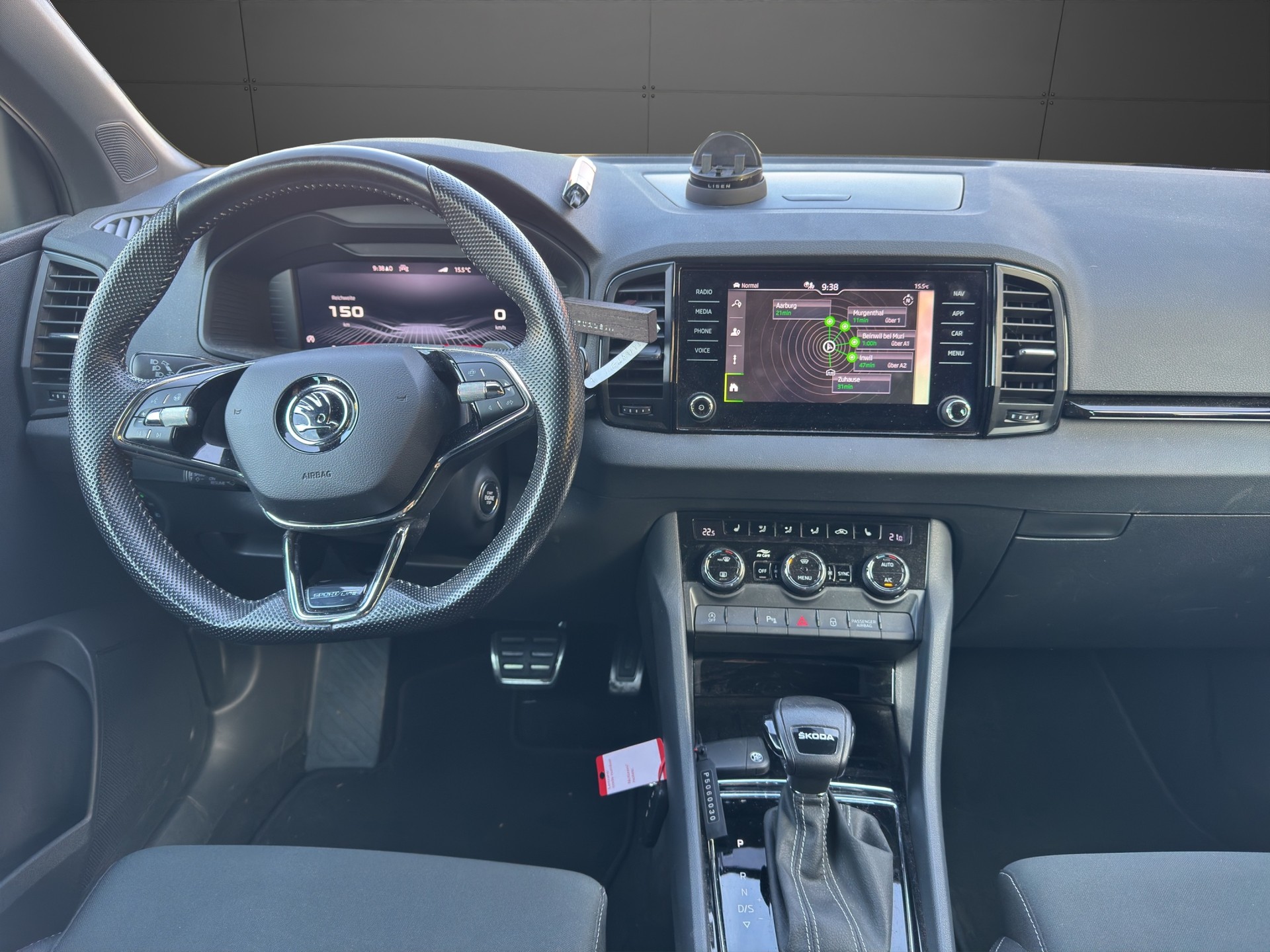 SKODA Karoq 1.5 TSI SportLine DSG-image-7