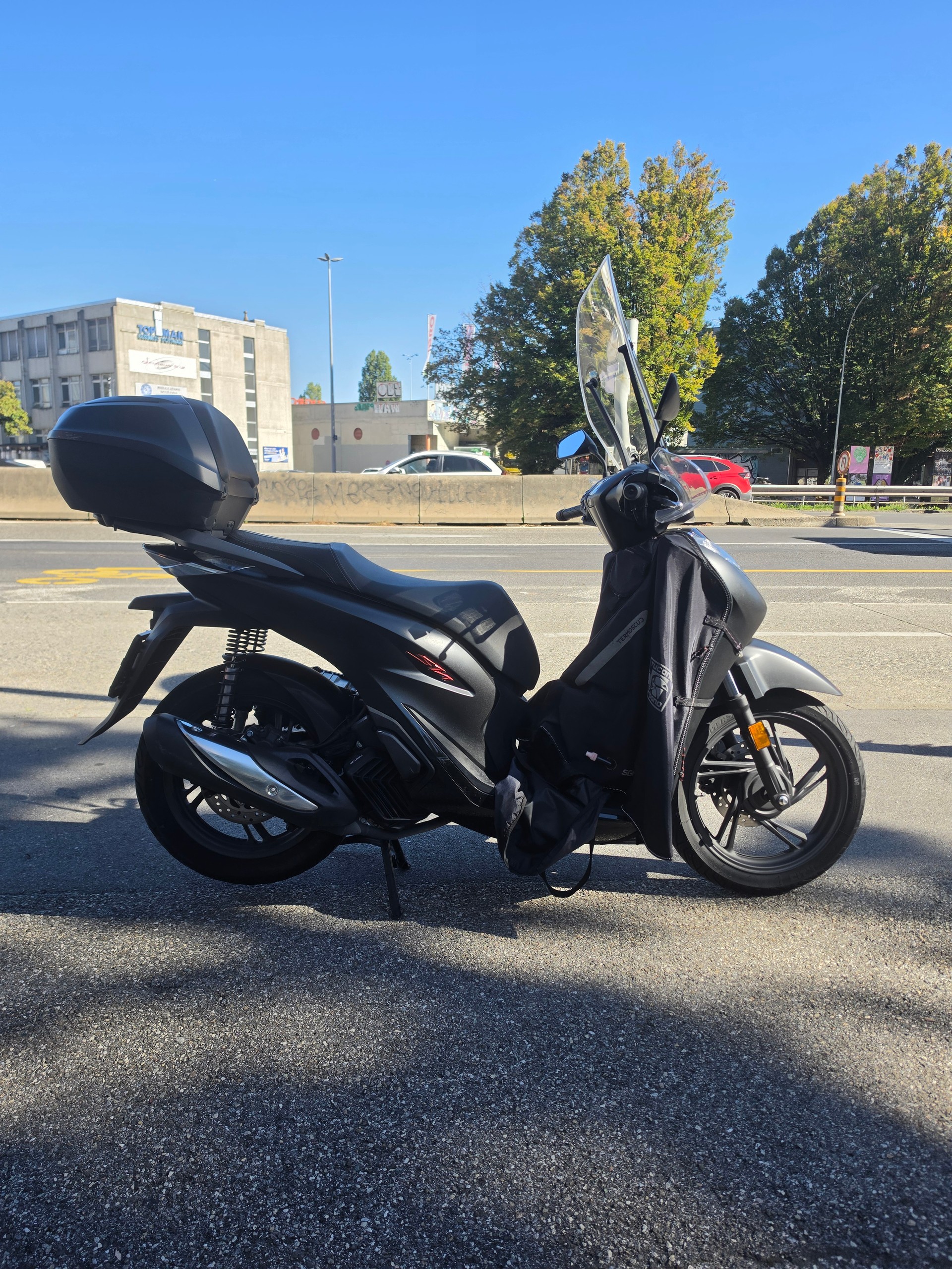 HONDA SH 125 Sporty-image-1