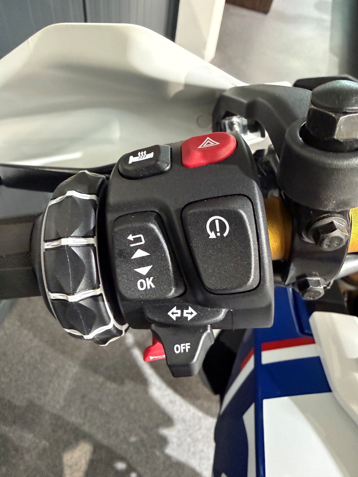 BMW F 450 GS - mit Speichenräder-image-3