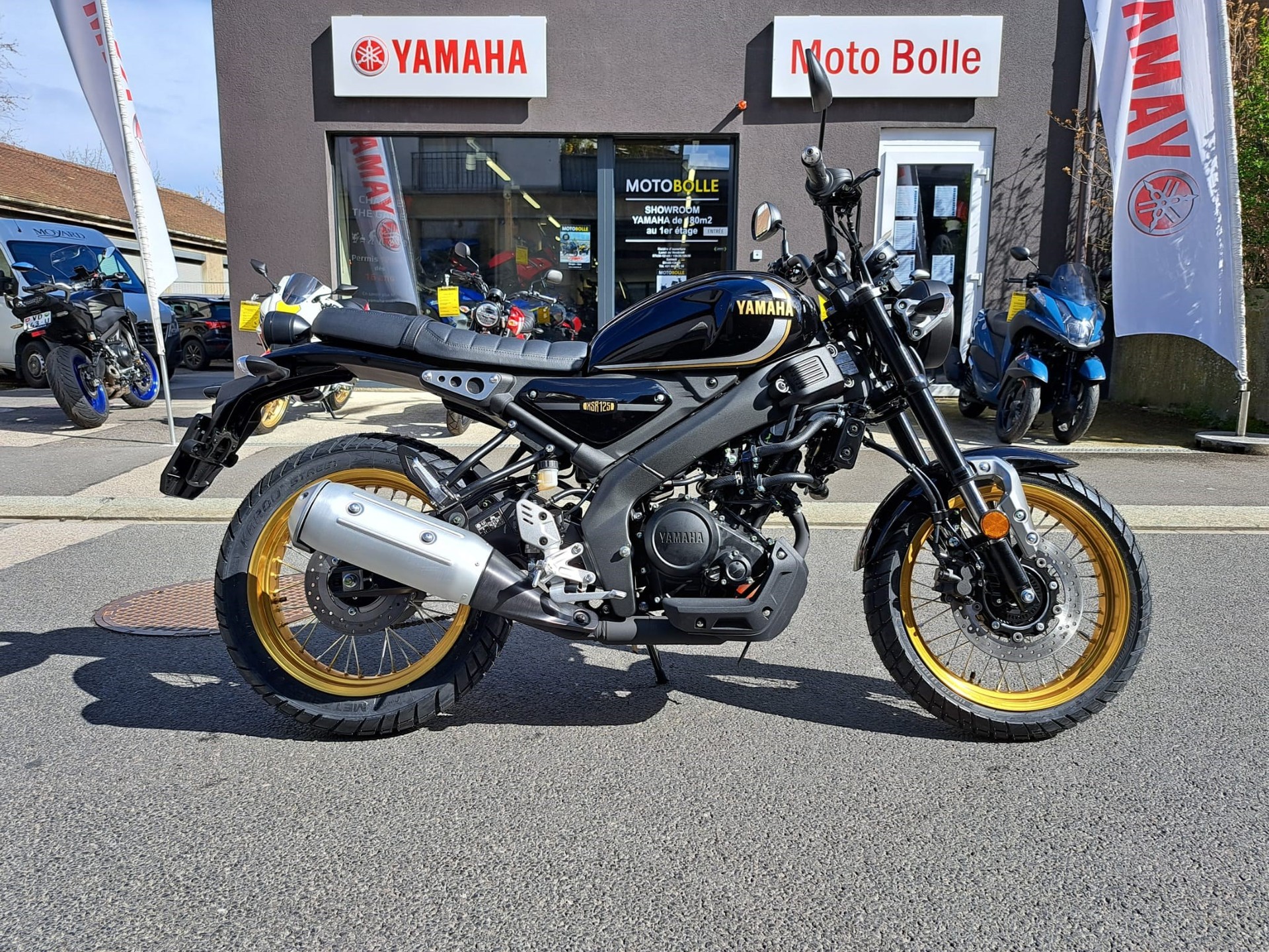 YAMAHA XSR 125 Legacy-image-0