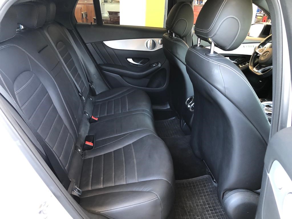 MERCEDES-BENZ GLC Coupé 300 AMG Line 4Matic 9G-Tronic-image-11