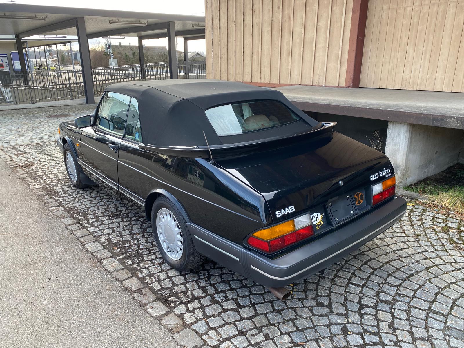 SAAB 900 2.0 turbo 16-image-2