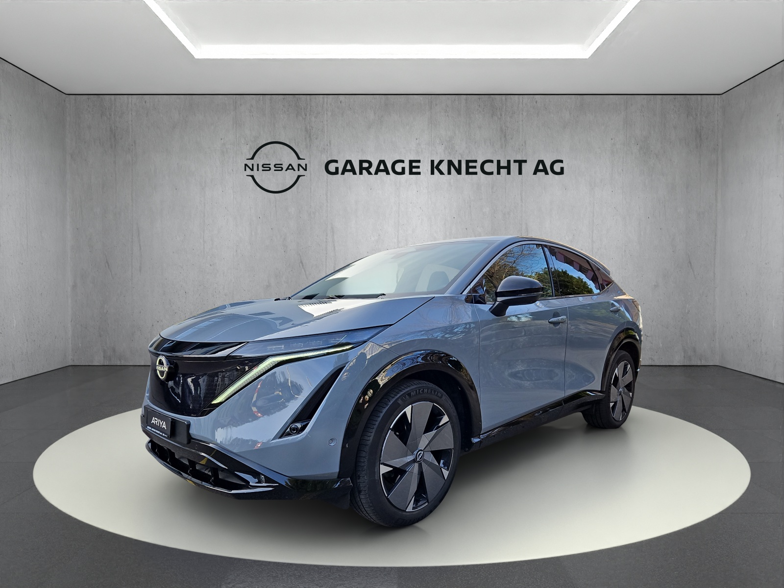 NISSAN Ariya Evolve 87kWh-showroom-element-3