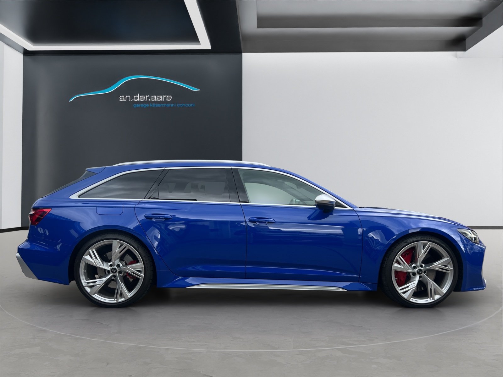 AUDI RS6 Avant 4.0 TFSI V8 quattro-showroom-element-3