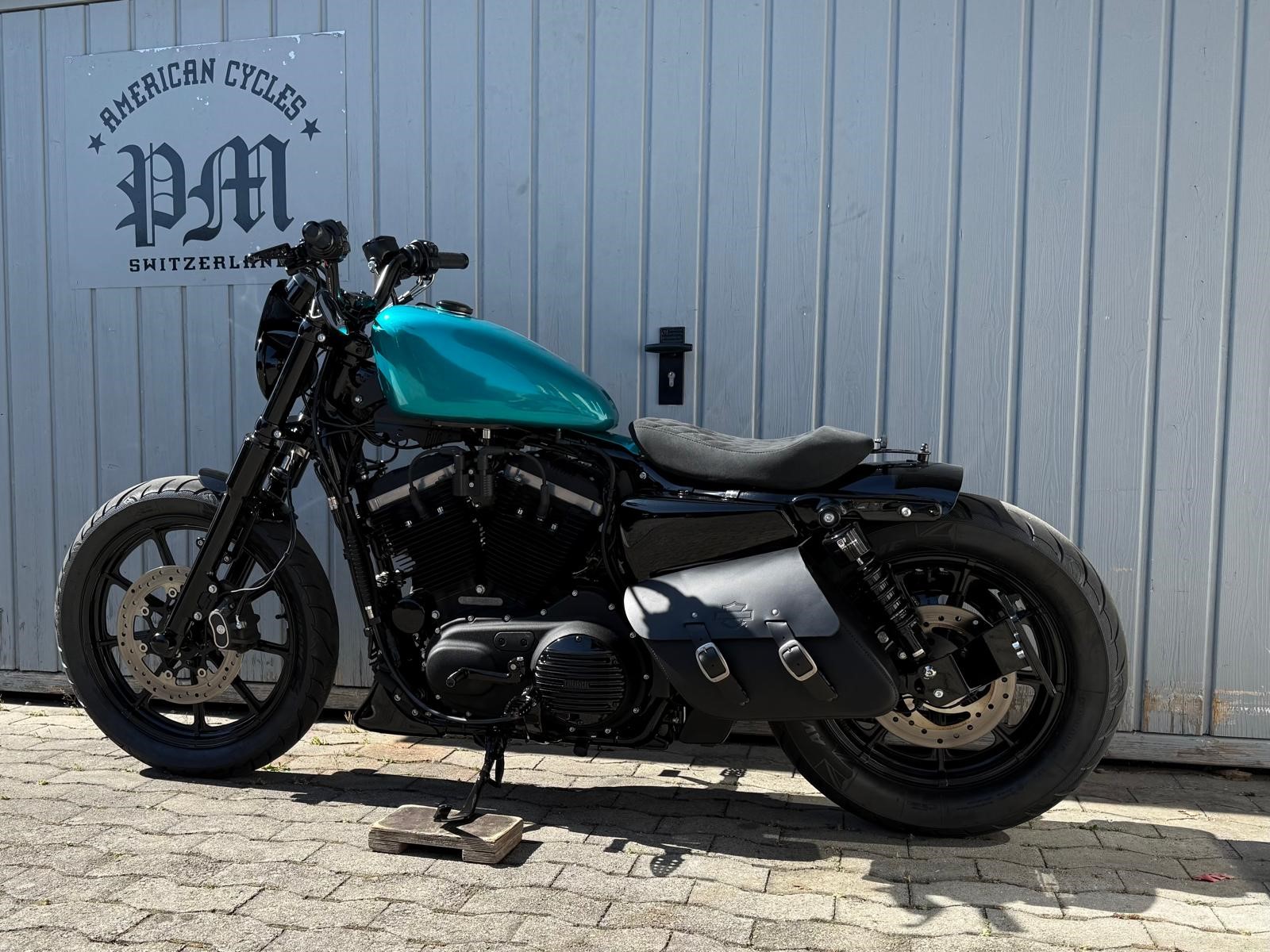 HARLEY-DAVIDSON XL 883 N Sportster Iron ABS-image-7