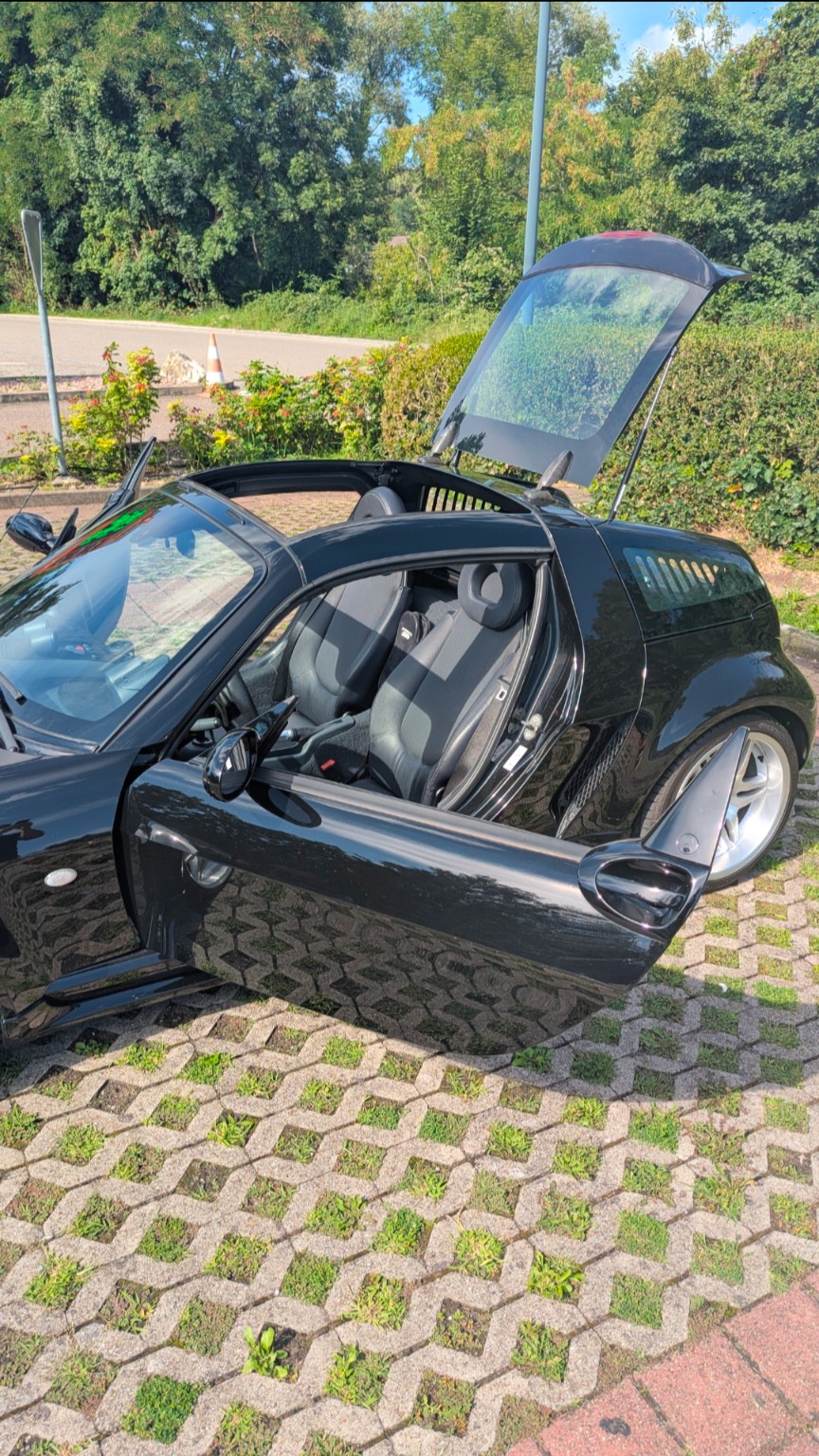 SMART roadster-coupé brabus-image-1