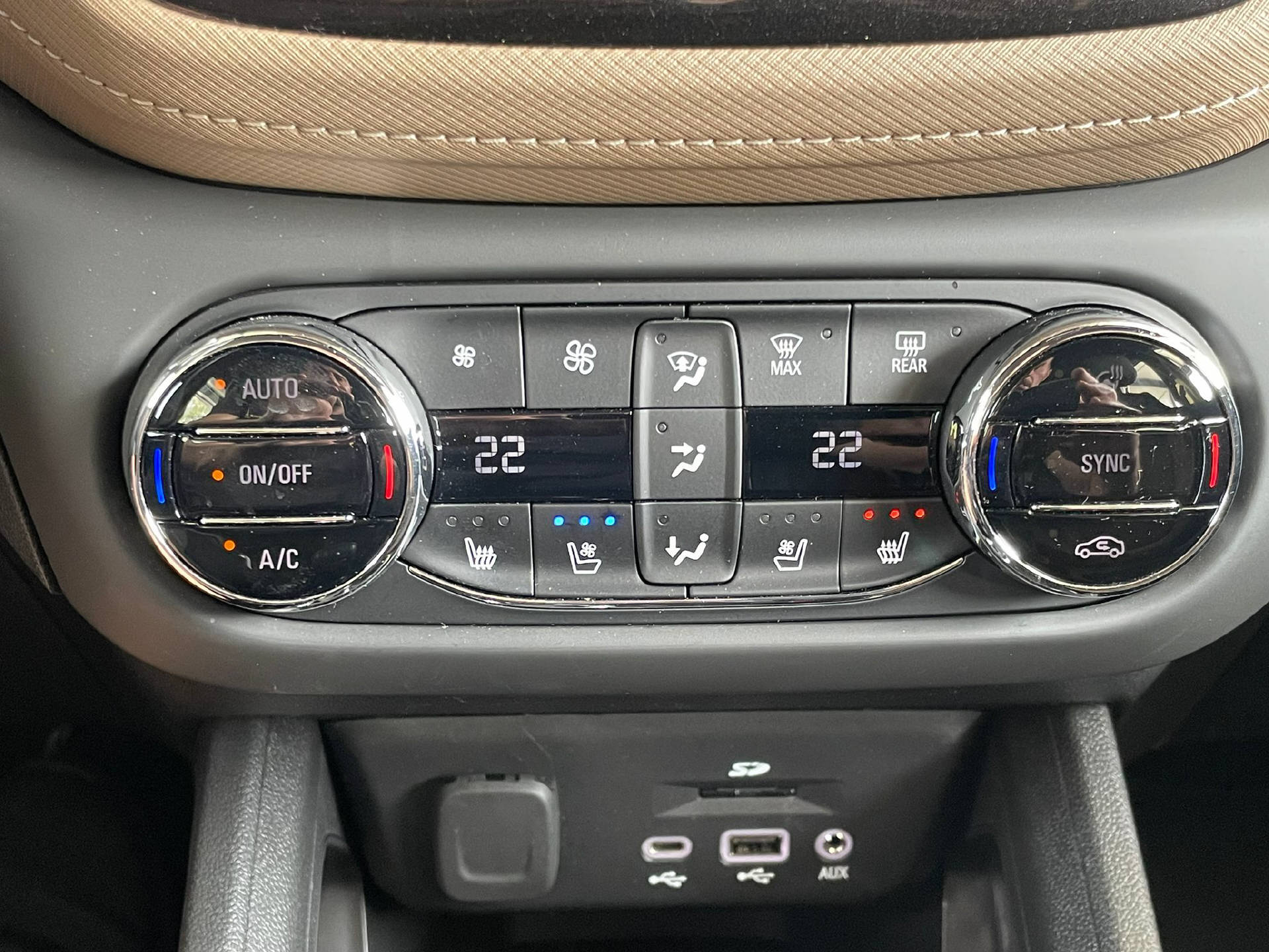 CHEVROLET Trailblazer 1.3 Active 4WD-image-14