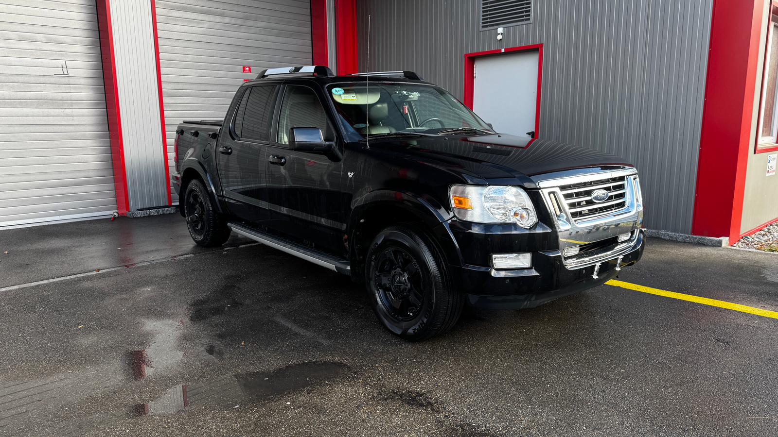 FORD EXPLORER PICK-UP SPORT